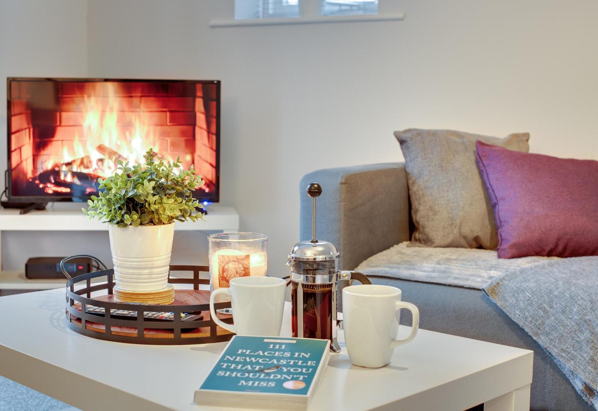 Apartment 3 Bedroom Centre With Free Parking, Medieval Area Newcastle upon Tyne